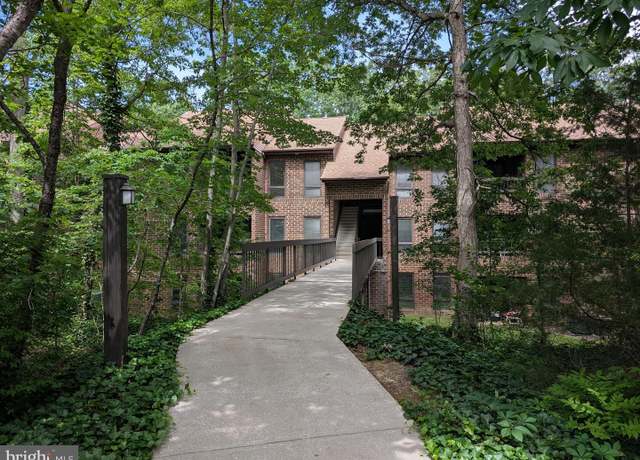 Property at 23252 Chestnut Oak Ct Unit 10B (1022), California, MD 20619, 2 beds, 1.5 baths