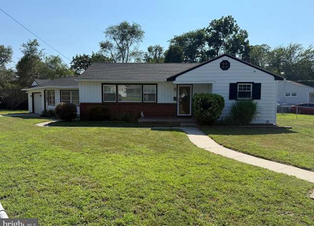 Property at 600 6th Ave, Lindenwold, NJ 08021, 3 beds, 1.5 baths