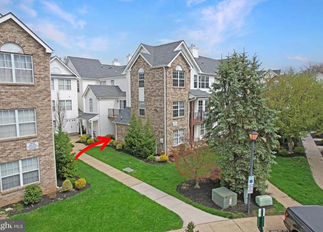 Property at 1003 Stony Brook Way, North Brunswick, NJ 08902, 2 beds, 2 baths
