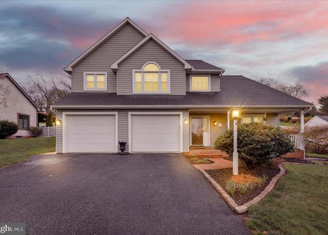 Property at 664 Fairview Rd, Mount Joy, PA 17552, 3 beds, 2.5 baths