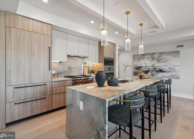 Property at 160-64 N 2nd St #601, Philadelphia, PA 19106, 4 beds, 3 baths