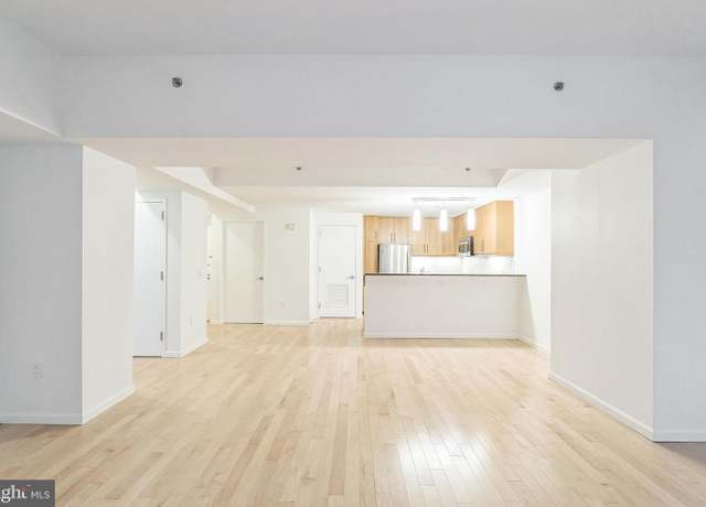 Property at 1425 Locust St Unit 3B, Philadelphia, PA 19102, 1 bed, 1.5 baths