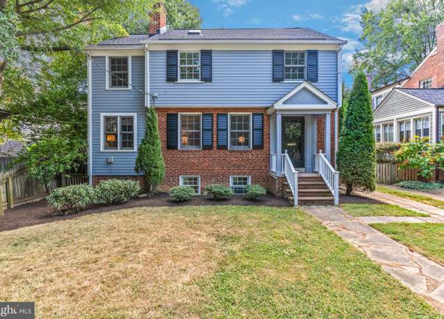 Property at 4612 24th St N, Arlington, VA 22207, 4 beds, 3 baths