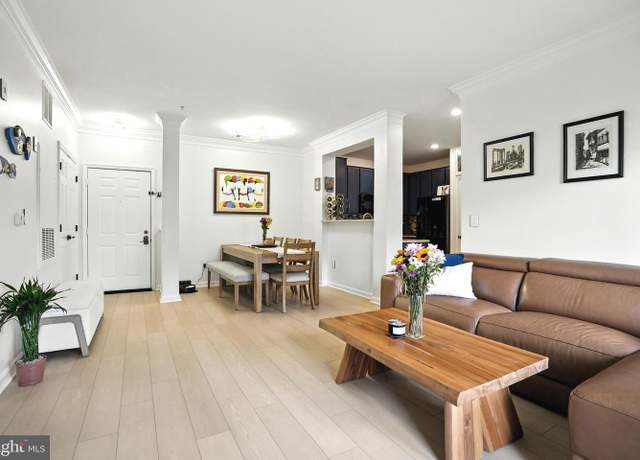 Property at 4850 Eisenhower Ave #302, Alexandria, VA 22304, 2 beds, 2 baths