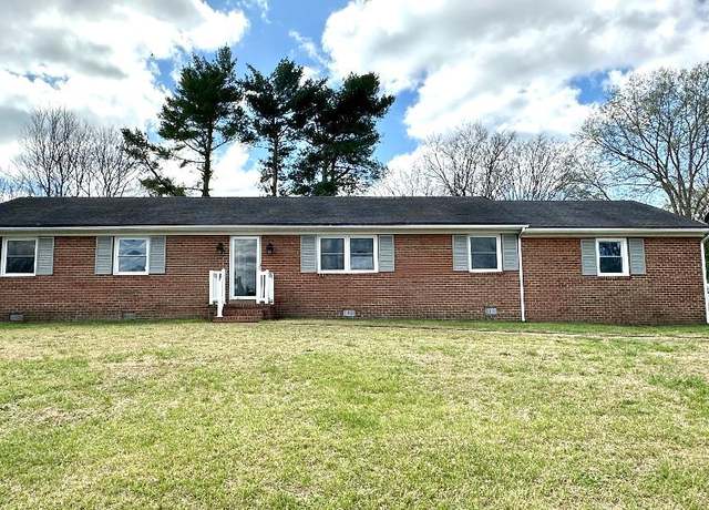 Property at 4507 Nambe Cir, North Chesterfield, VA 23224, 3 beds, 2 baths