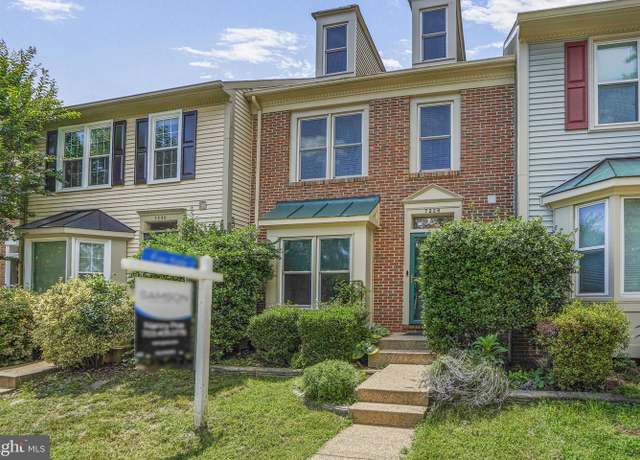 Property at 7228 Lensfield Ct, Alexandria, VA 22315, 3 beds, 3.5 baths