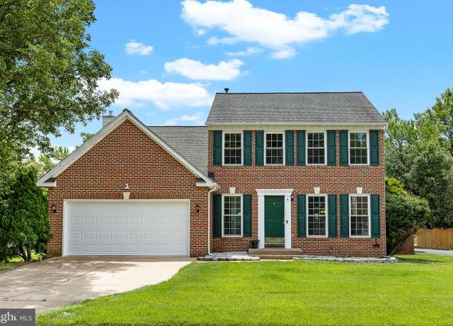 Property at 8 Westchester Ct, Stafford, VA 22554, 5 beds, 3.5 baths