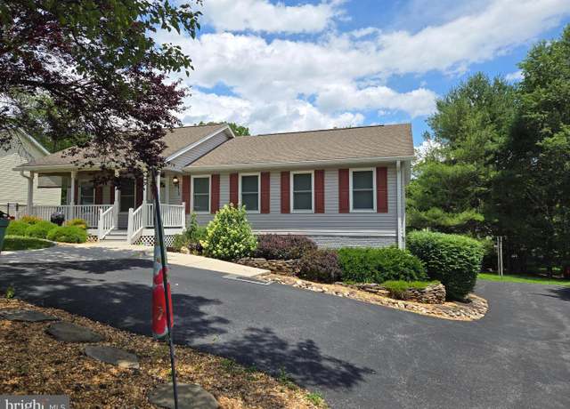 Property at 441 Palomino Pl, Charles Town, WV 25414, 3 beds, 2 baths