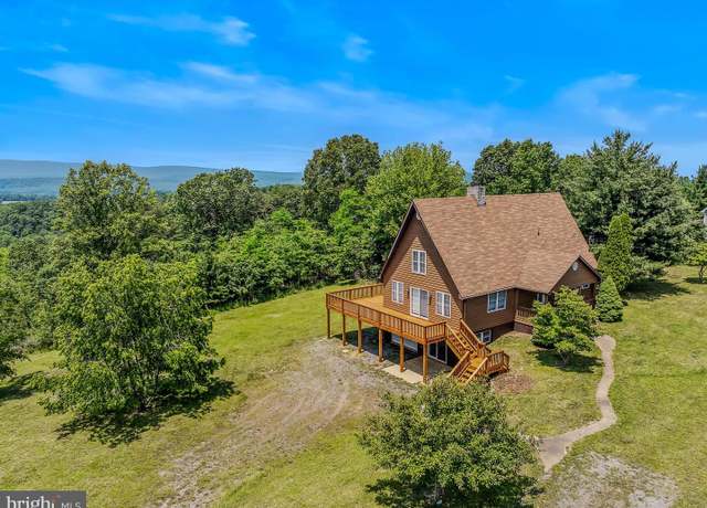 Property at 3906 Highland Ridge Rd, Berkeley Springs, WV 25411, 3 beds, 3 baths