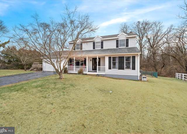 Property at 135 W Cook Ave, Smyrna, DE 19977, 3 beds, 2.5 baths