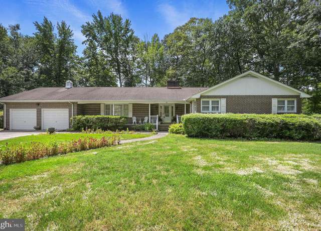 Property at 26 Winged Foot Ct, Dover, DE 19904, 4 beds, 2.5 baths