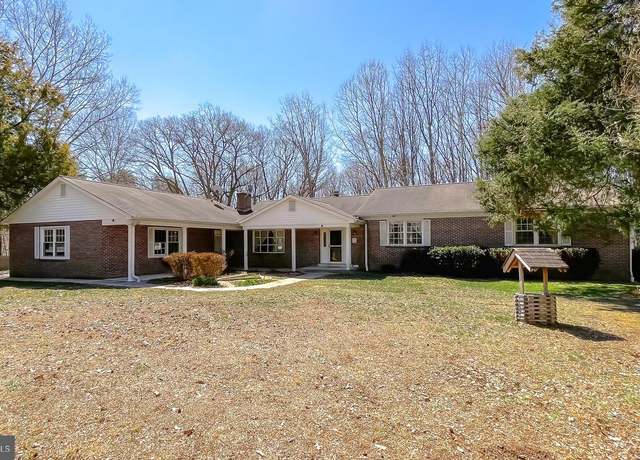 Property at 8550 Turkey Hill Rd, La Plata, MD 20646, 4 beds, 4 baths