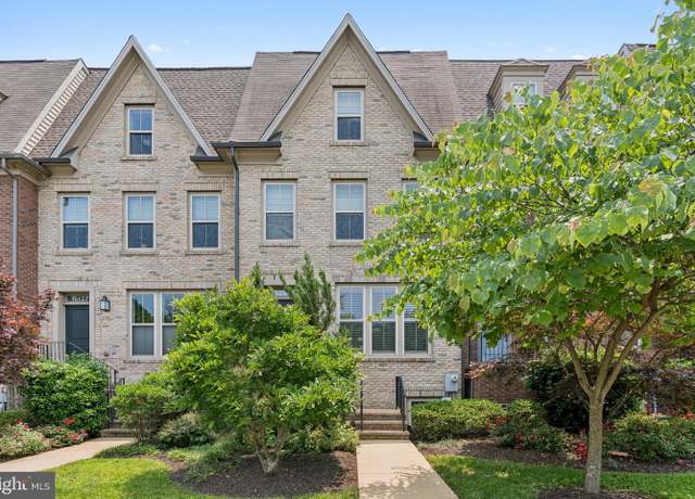 Property at 16125 Redland Rd, Rockville, MD 20855, 4 beds, 4.5 baths