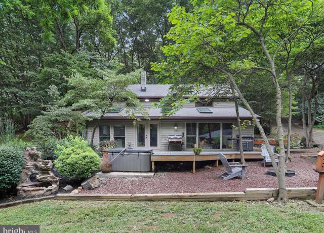 Property at 13219 Gruber Rd, Clear Spring, MD 21722, 4 beds, 2.5 baths