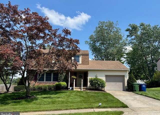 Property at 5 Everington Rd, Marlton, NJ 08053, 4 beds, 1.5 baths