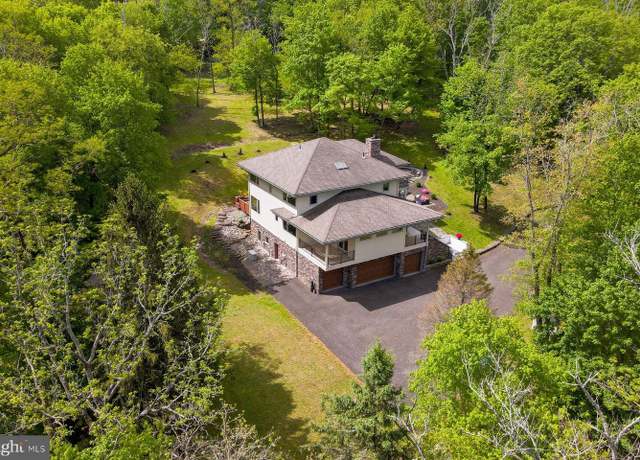 Property at 282 Aqueduct Rd, Washington Crossing, PA 18977, 5 beds, 5.5 baths