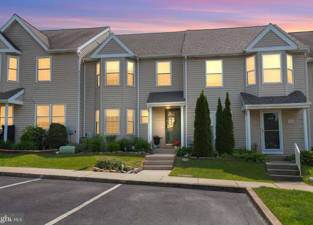 Property at 202 Thia Ct, Coatesville, PA 19320, 3 beds, 2.5 baths