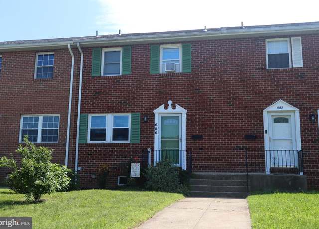 Property at 686 Jefferson St, Red Hill, PA 18076, 3 beds, 2.5 baths