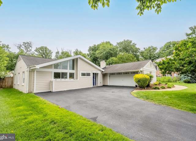 Property at 5923 Westridge Ct, Alexandria, VA 22310, 5 beds, 3 baths