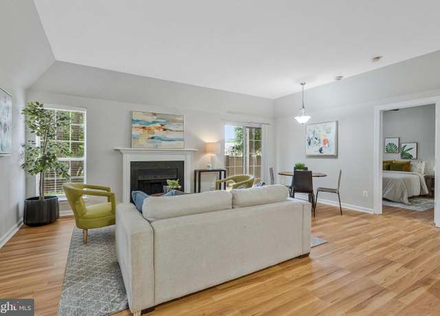 Property at 12153 Penderview Ln #2001, Fairfax, VA 22033, 2 beds, 2 baths