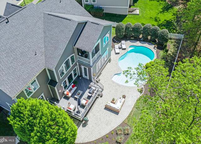 Property at 41972 Paddock Gate Pl, Ashburn, VA 20148, 5 beds, 4.5 baths