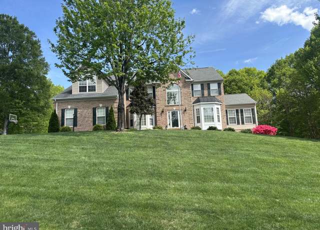 Property at 58 Brookesmill Ln, Stafford, VA 22554, 5 beds, 4.5 baths