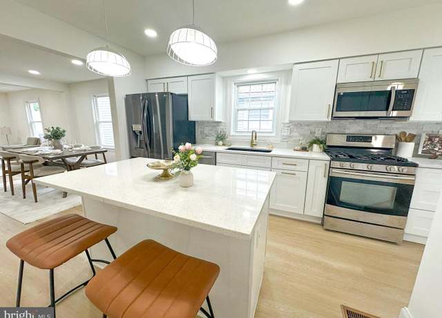 Property at 209 Main St, Dundalk, MD 21222, 3 beds, 3.5 baths