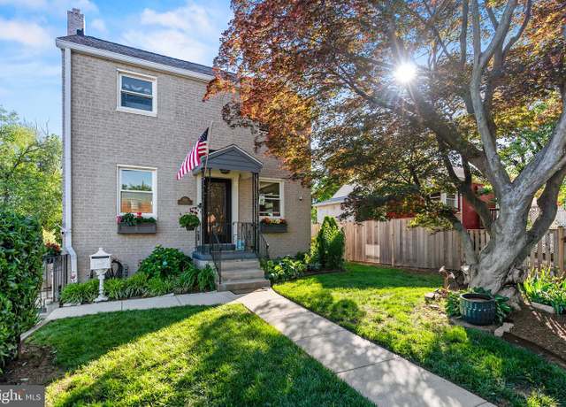 Property at 819 Chillum Rd, Hyattsville, MD 20783, 2 beds, 2 baths