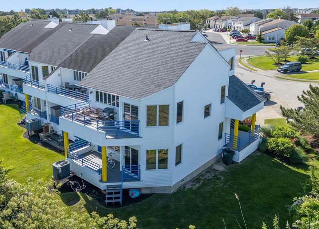Property at 13 Delmar Ln, Brigantine, NJ 08203, 3 beds, 2.5 baths
