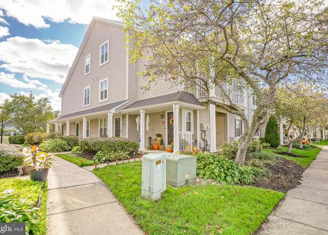 Property at 403-A Saxony Dr, Mount Laurel, NJ 08054, 2 beds, 1 bath