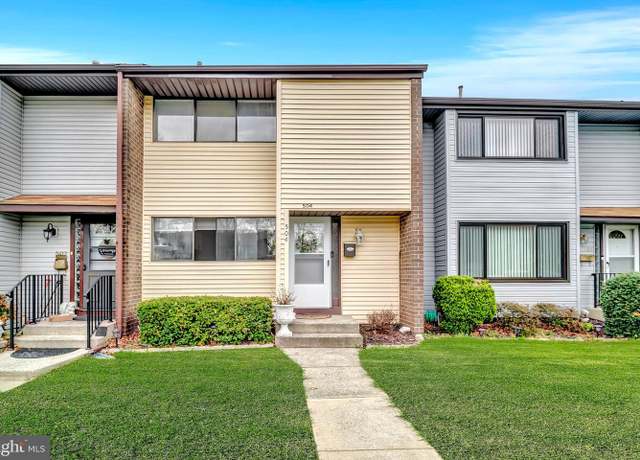 Property at 504 Madison Dr, Hightstown, NJ 08520, 2 beds, 1.5 baths
