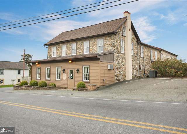 Property at 4 Baldy Hill Rd, Boyertown, PA 19512, 2 beds