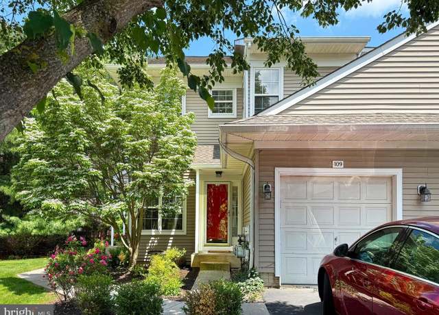 Property at 109 Jeffords Ct #905, Phoenixville, PA 19460, 3 beds, 2 baths