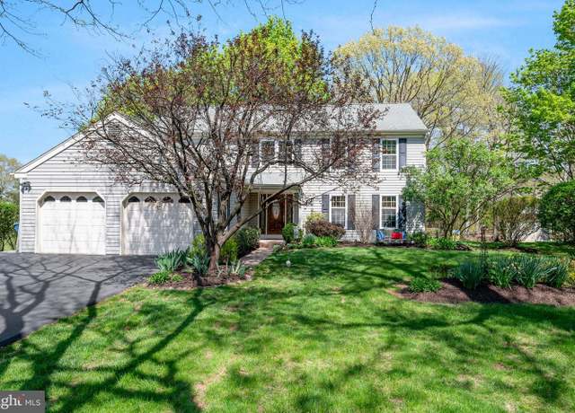 Property at 129 Claremont Dr, Lansdale, PA 19446, 4 beds, 2.5 baths