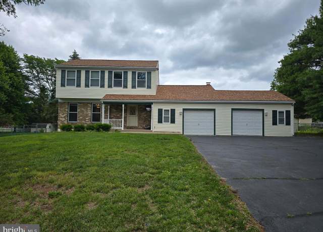 Property at 1802 Robin Dr, Hatfield, PA 19440, 3 beds, 2.5 baths