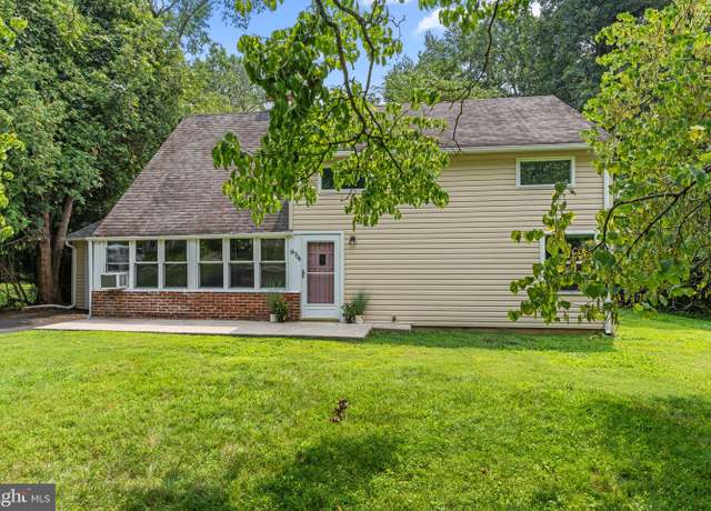 Property at 8704 Patton Rd, Wyndmoor, PA 19038, 4 beds, 2 baths