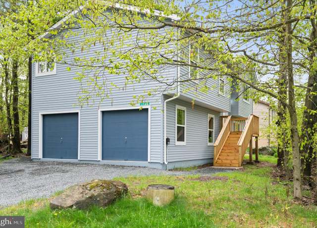 Property at 1700 Rolling Hills Dr, Tobyhanna, PA 18466, 3 beds, 2 baths