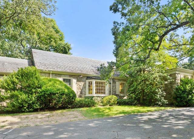 Property at 2573 Zulla Rd, The Plains, VA 20198, 3 beds, 5 baths