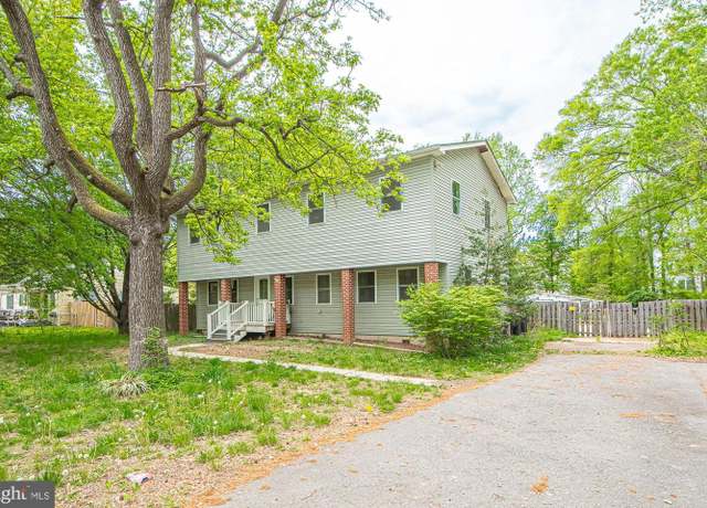 Property at 6828 Ridgeway Dr, Springfield, VA 22150, 5 beds, 3.5 baths