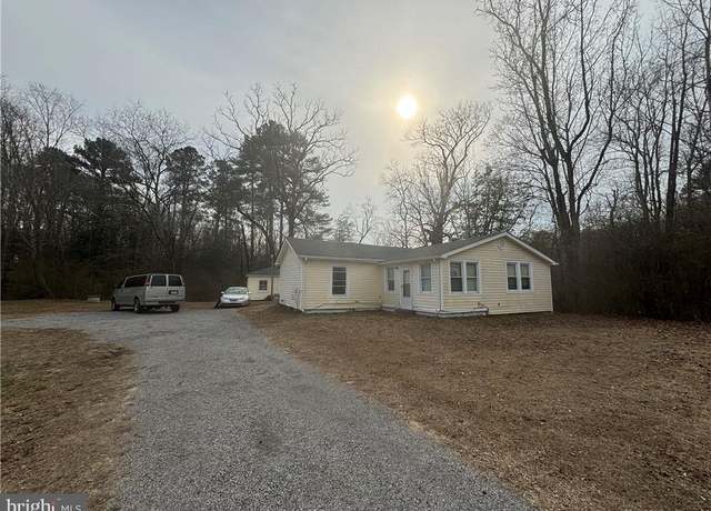Property at 18415 James River Dr, Disputanta, VA 23842, 2 beds, 1 bath