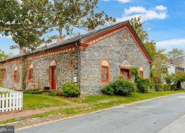 Property at 2423 Pickwick Rd, Baltimore, MD 21207, 5 beds, 4 baths