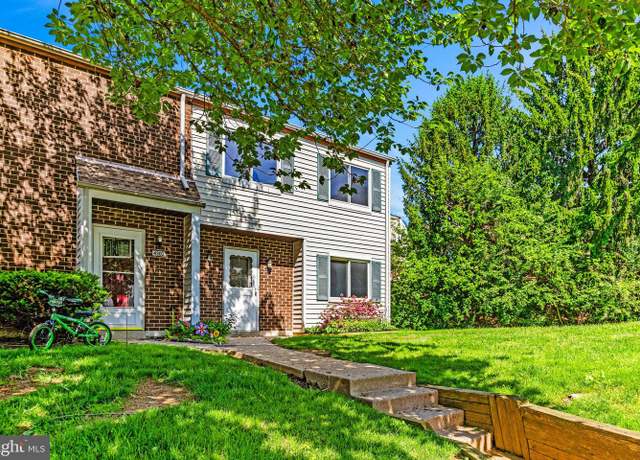Property at 4304 White Oak Ct #4304, Hampstead, MD 21074, 3 beds, 1.5 baths