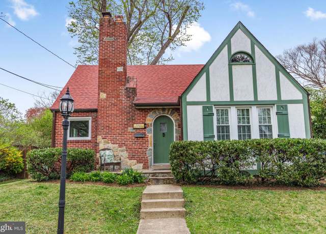 Property at 9505 Riley Rd, Silver Spring, MD 20910, 4 beds, 2 baths