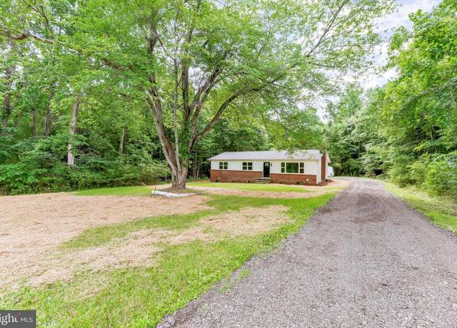 Property at 23888 Hollywood Rd, Leonardtown, MD 20650, 4 beds, 2 baths