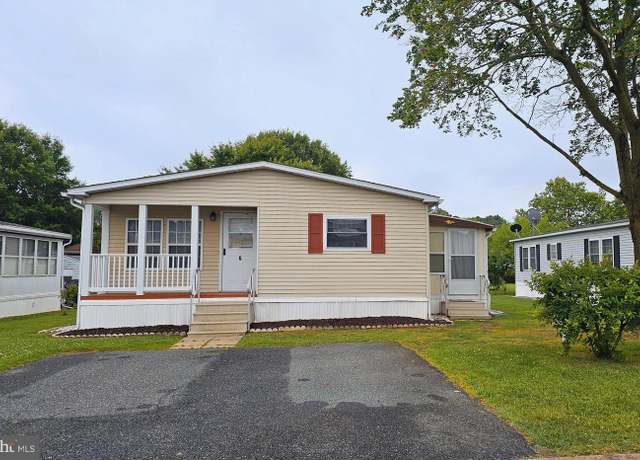 Property at 6 Downing St, Easton, MD 21601, 2 beds, 2 baths