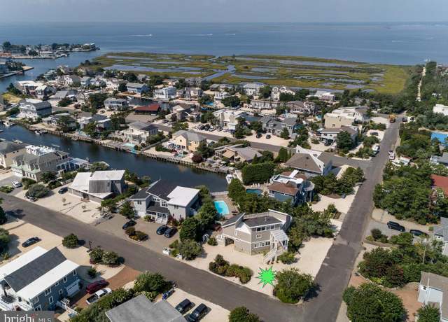 Property at 322 Beach Plum Dr, Long Beach Township, NJ 08008, 6 beds, 4 baths