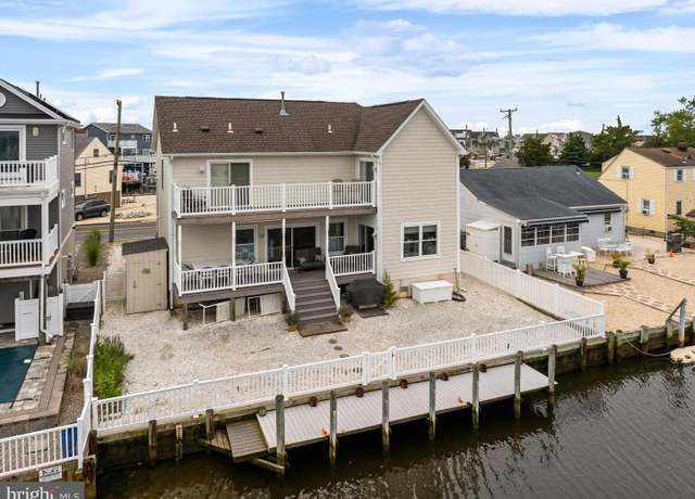 Property at 164 Morris Blvd, Manahawkin, NJ 08050, 4 beds, 3 baths