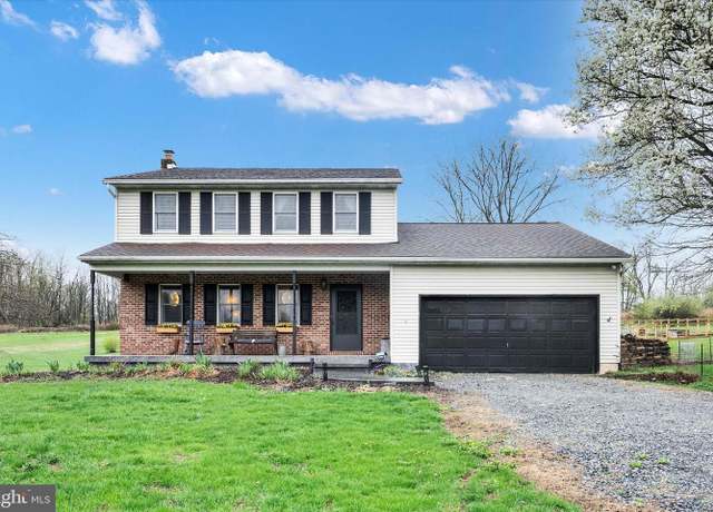 Property at 512 Cedar Hill Rd, Birdsboro, PA 19508, 3 beds, 1.5 baths