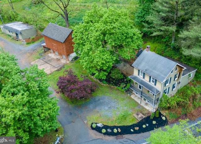 Property at 7177 Union Deposit Rd, Hummelstown, PA 17036, 3 beds, 1.5 baths