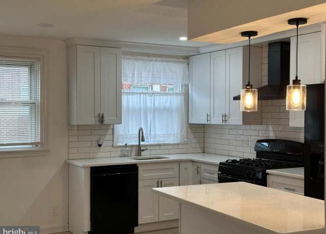 Property at 4304 Oakmont St, Philadelphia, PA 19136, 3 beds, 1 bath
